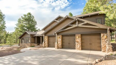 Photo of La Cantera – Pine Canyon